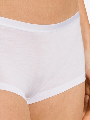 Hanro Panty 'Soft Touch'‌‌‌‌‌‌‌‌ in Weiß