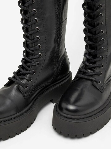 Bianco Lace-Up Boots 'Deb' in Black