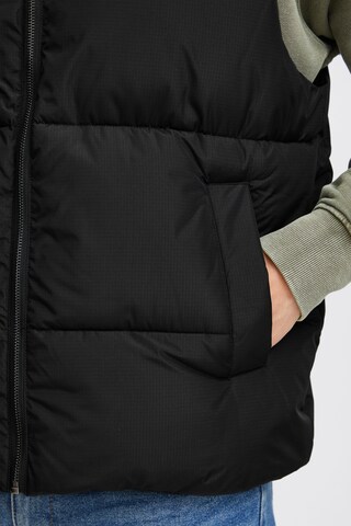 !Solid - Chaleco 'leo' en negro