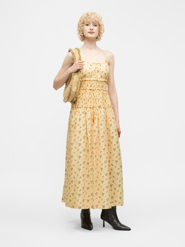 Robe d’été Abercrombie & Fitch en jaune