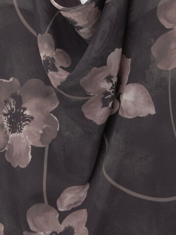 Pull&Bear Body in Grau