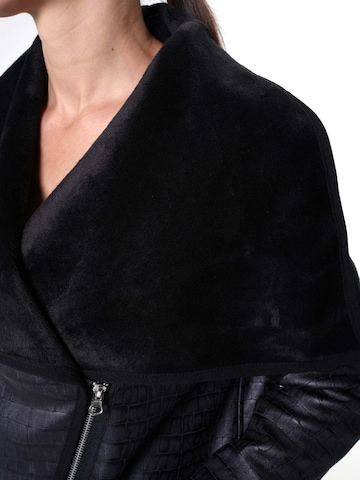 Metamorphoza Blazer in Black