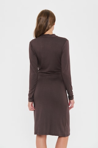 SAINT TROPEZ Jurk 'Vigga' in Bruin