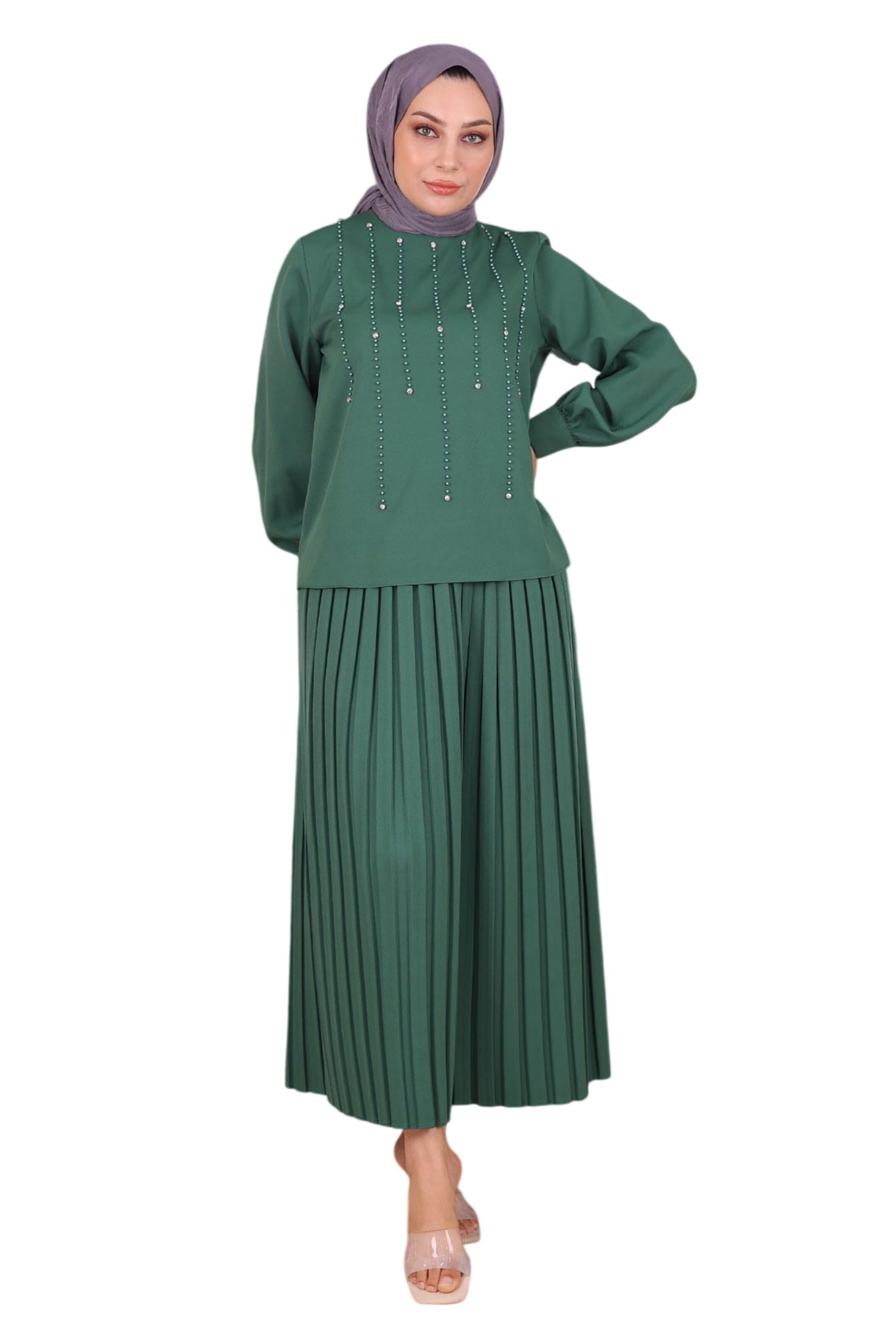 MODAMIHRAM Set in Grün: Vorderseite