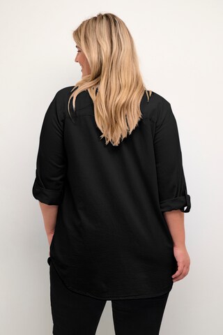 KAFFE CURVE Blouse 'Nana' in Zwart