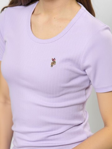 Top ' UWCarola ' de la U.S. POLO ASSN. pe mov