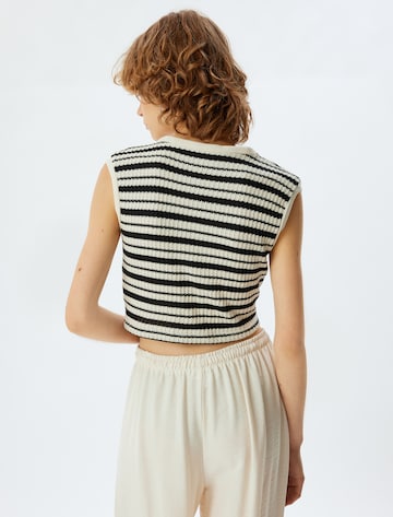 Koton Gebreid vest in Zwart