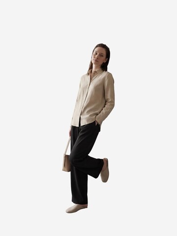 Wide leg Pantaloni con piega frontale di My fashion in nero