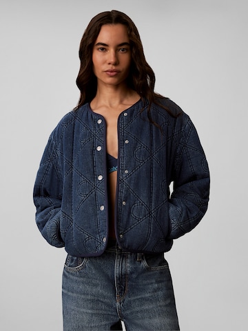 Calvin Klein Jeans Jacke in Blau: Vorderseite