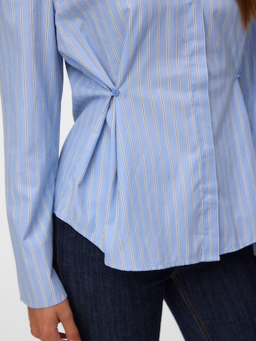 VERO MODA - Blusa 'VMALIA' en azul