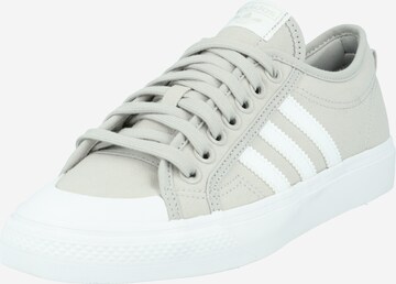 ADIDAS ORIGINALSNiske tenisice 'Nizza' - siva boja: prednji dio