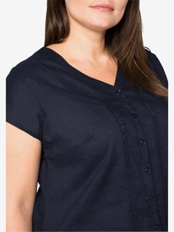 SHEEGO Bluse in Blau