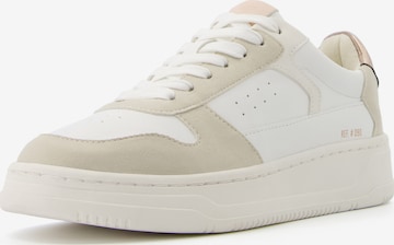 Bershka Sneakers laag in Wit: voorkant