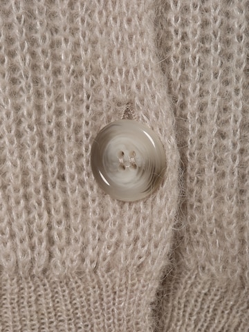 Rich & Royal Knit Cardigan in Beige