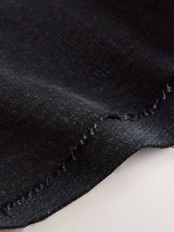 Regular Jean Next en noir