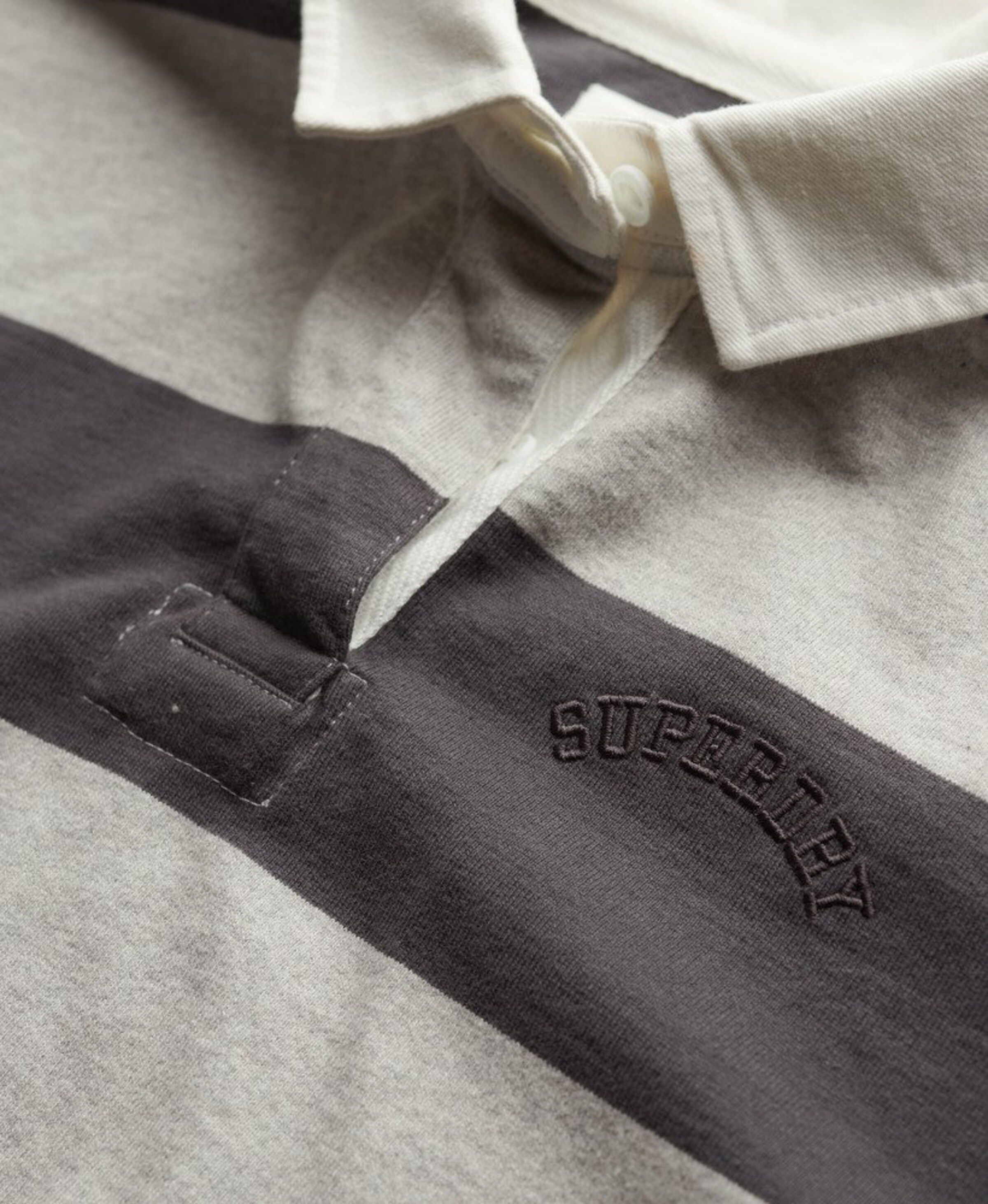 Superdry & Co Shirt 'Essentials' in Grijs