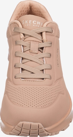 SKECHERS Sneakers laag 'Uno Stand On Air' in Roze