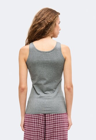 Skiny Top in Grey