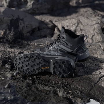 juoda ADIDAS TERREX Auliniai batai 'Skychaser'