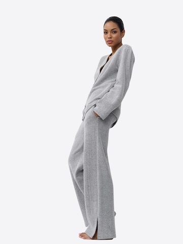 ARUELLE Pyjama 'Eugenie' in Grau