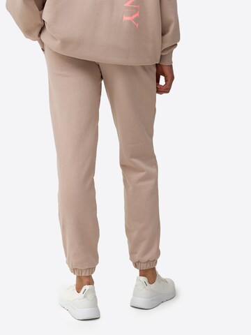 regular Pantaloni sportivi di 4F in beige