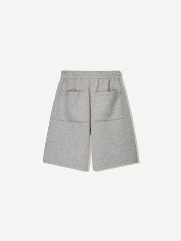 Wide Leg Pantalon Bershka en gris