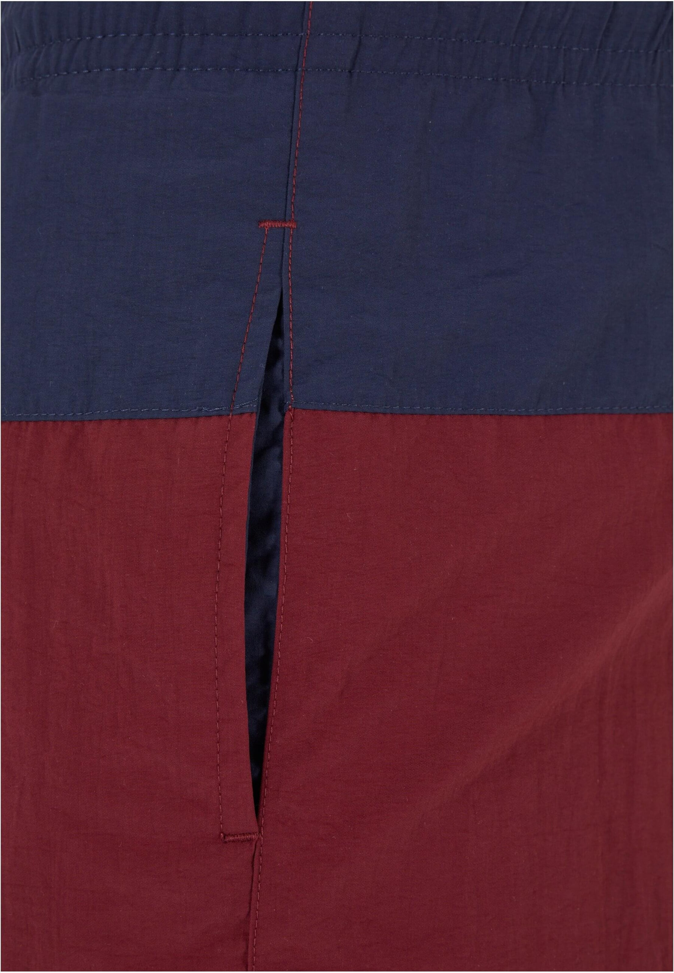 Urban Classics Plavecké šortky – červená