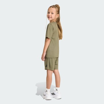 ADIDAS SPORTSWEAR - Chándal 'Seasonals' en verde