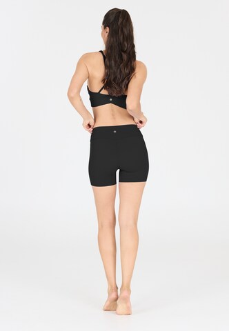 Athlecia Slim fit Leggings in Black