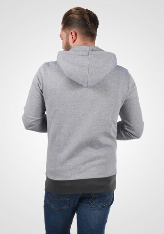 !Solid Zip-Up Hoodie 'Rafko' in Grey