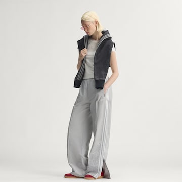 ADIDAS ORIGINALS Wide leg Trousers 'Firebird' in Grey