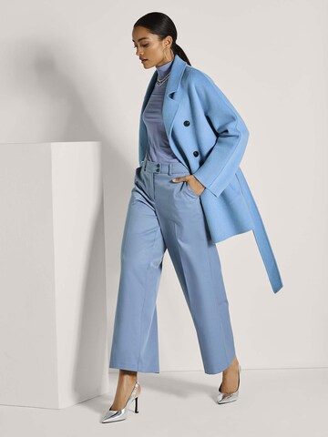 MADELEINE Tussenmantel in Blauw