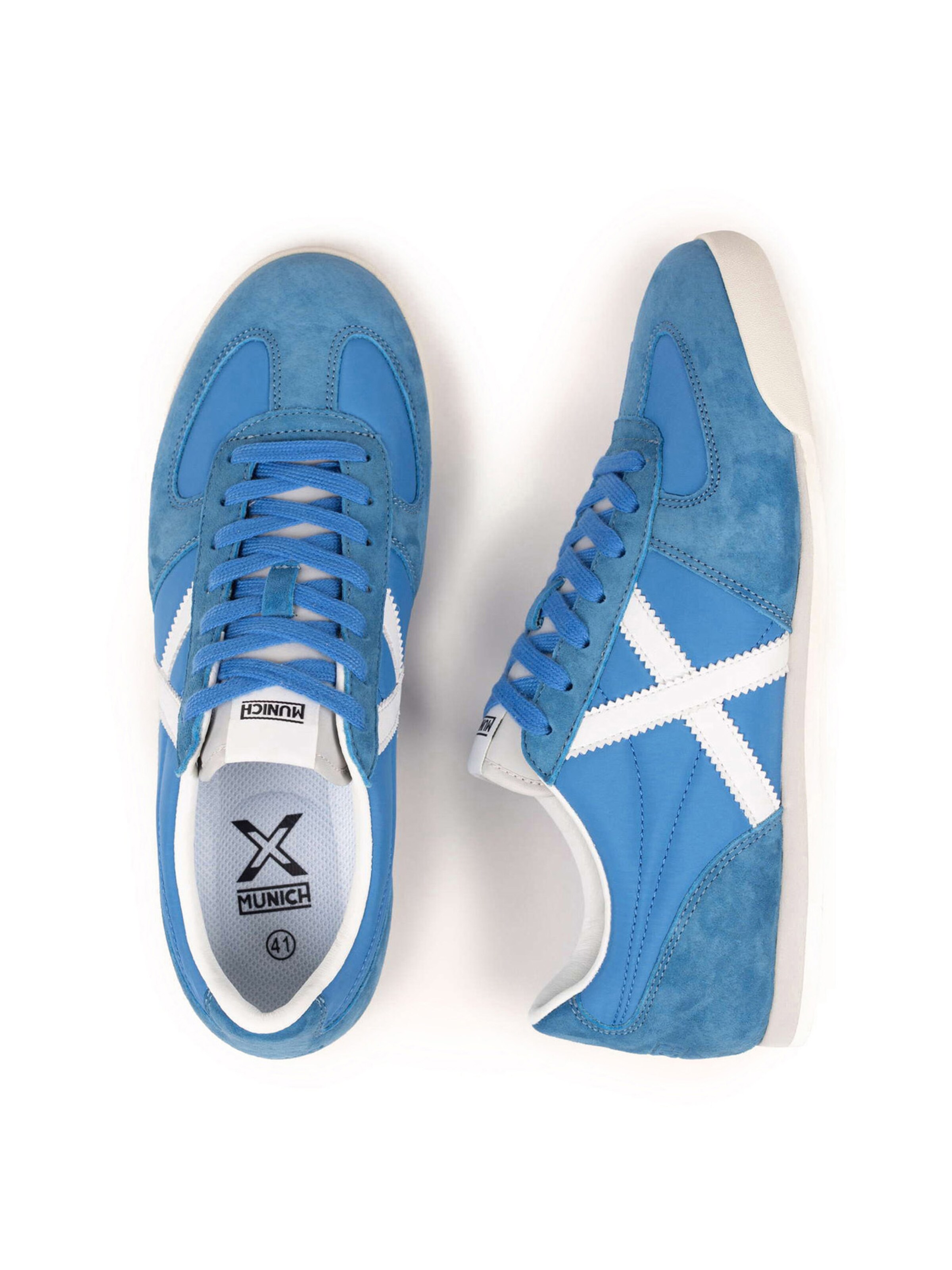 MUNICH Låg sneaker 'Stereo' i blå