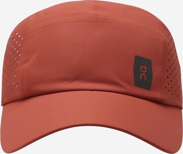 Cappello da baseball sportivo di On in rosso: frontale