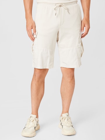 s.Oliver Regular Cargo Pants in White: front