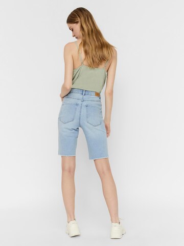 Coupe slim Jean 'Loa Faith' VERO MODA en bleu