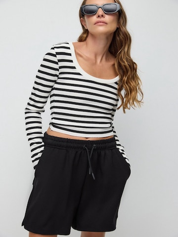 No Matter What T-Shirt in Mischfarben: Vorderseite