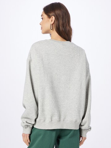 WEEKDAY Sweatshirt 'Essence Standard' in Grau