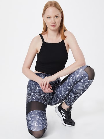 Urban Classics Skinny Leggings in Black