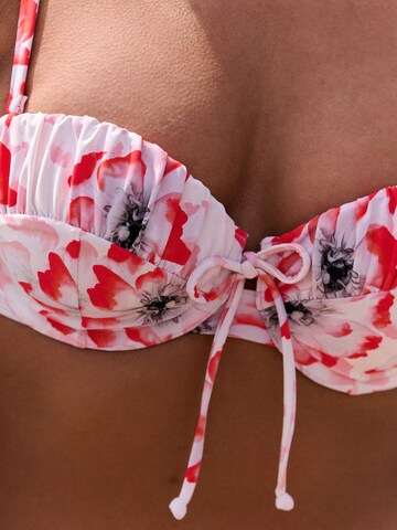 B by Ted Baker T-shirt Bikinitop in Wit