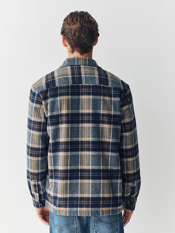 Next Regular fit Övergångsjacka i blå