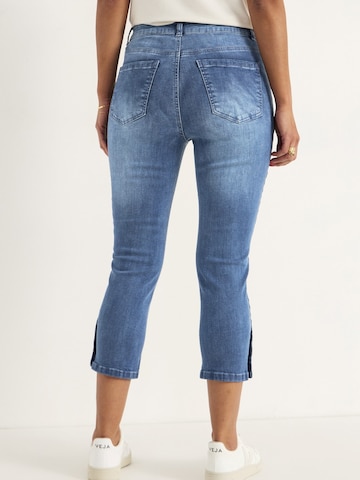 Regular Jean Cellbes of Sweden en bleu