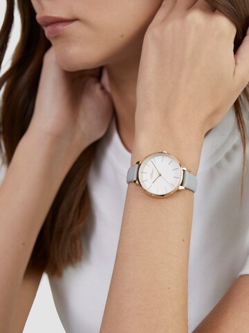 s.Oliver Analog Watch in Grey