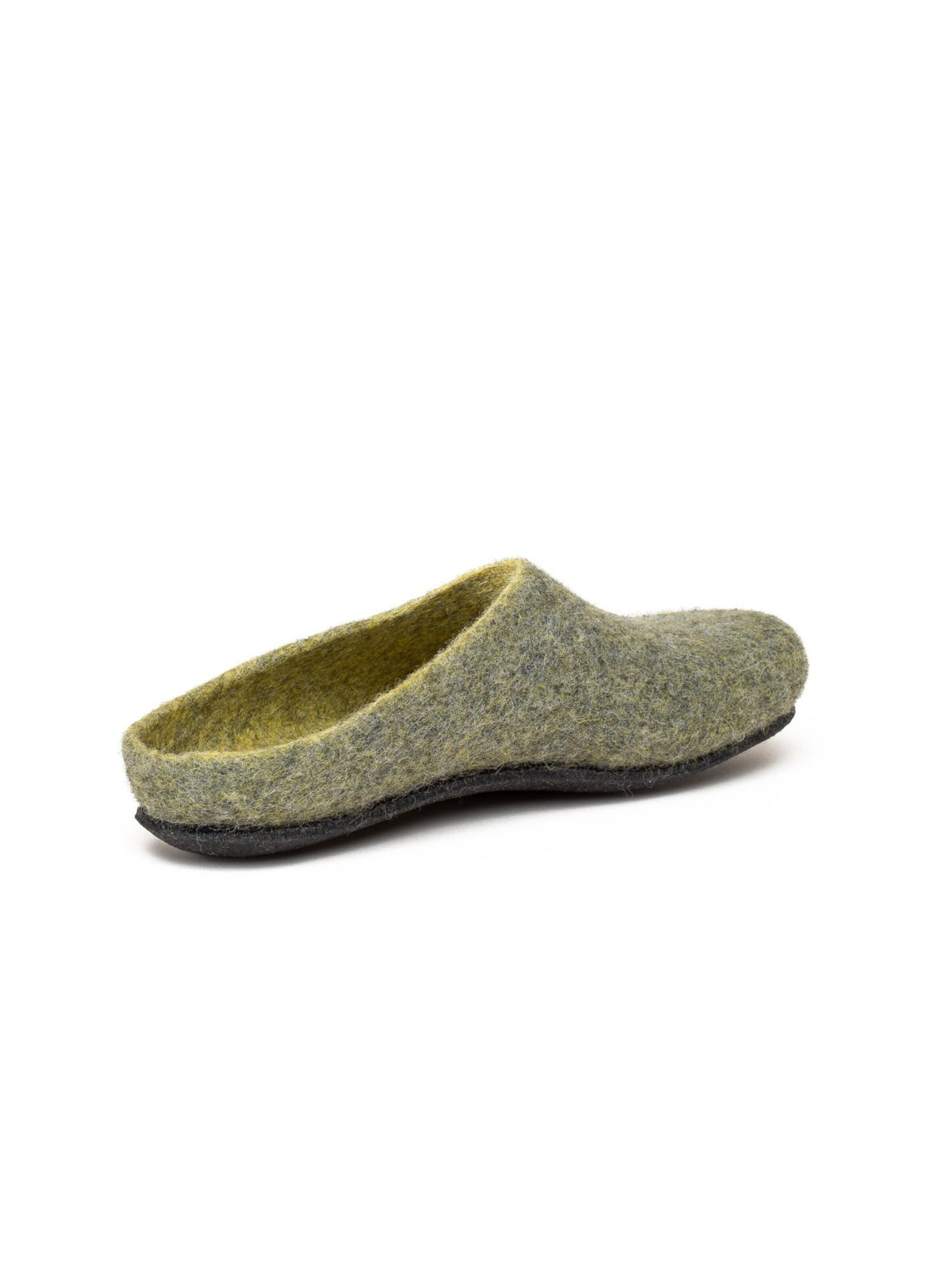 MagicFelt Slippers 'Filzpantoffel Magicfelt 709' in Yellow