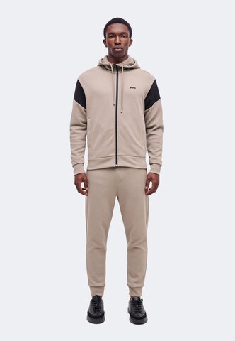 Tuta da jogging di BOSS in beige: frontale