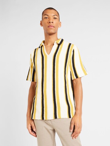 T-Shirt TOPMAN en jaune : devant