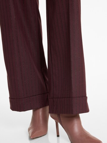 Ana Alcazar Regular Hose 'Adena' in Rot