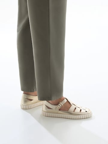 Voile blanche Sandal 'SPIDY' in Yellow