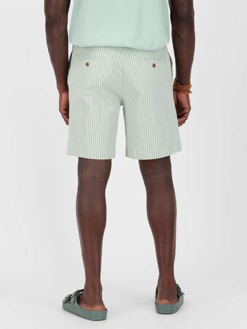 regular Pantaloni chino 'MarcoAK' di Alife and Kickin in verde