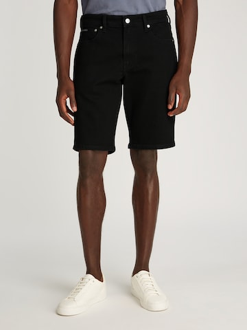 Calvin Klein Jeans Regular Shorts in Schwarz: Vorderseite